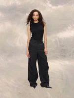 Riverdale Pleated Top Pea Black (1)